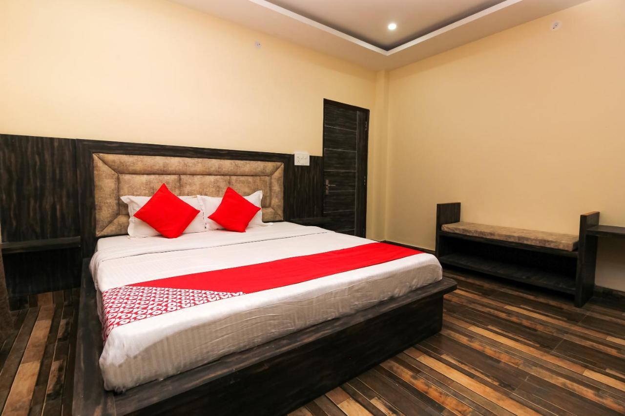 Oyo 39391 Jk Guest House Дармсала Екстер'єр фото