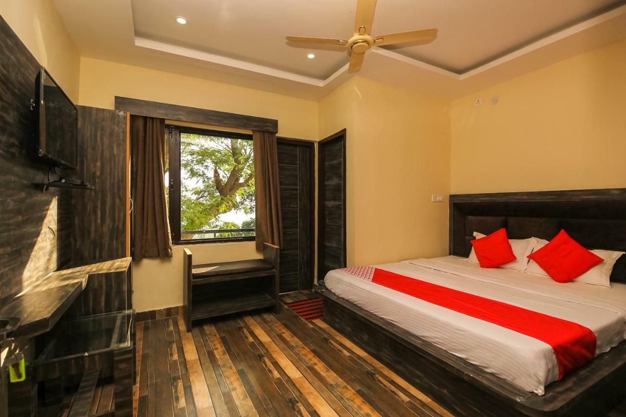 Oyo 39391 Jk Guest House Дармсала Екстер'єр фото